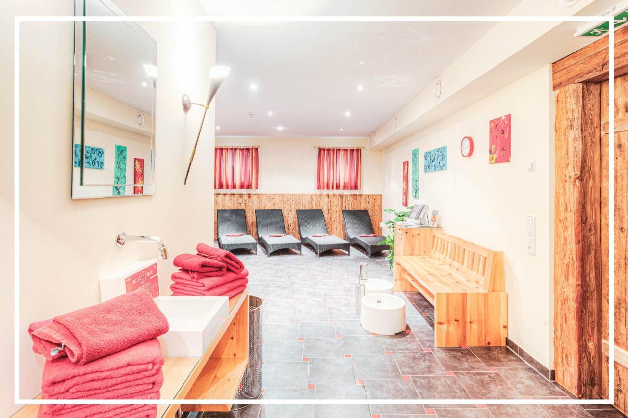 Design-Appartementhaus - Urlaubsresort Hafele Sankt Jakob in Defereggen Dış mekan fotoğraf