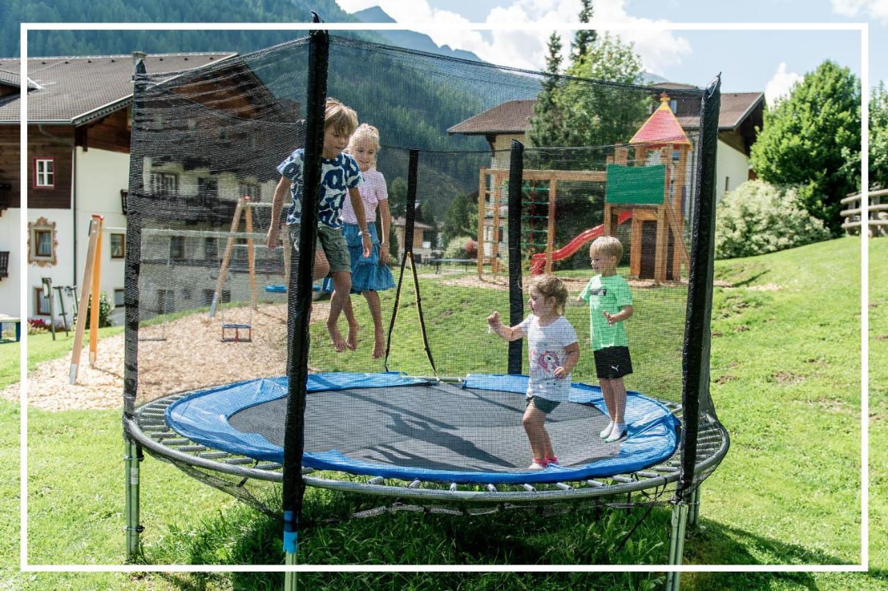 Design-Appartementhaus - Urlaubsresort Hafele Sankt Jakob in Defereggen Dış mekan fotoğraf